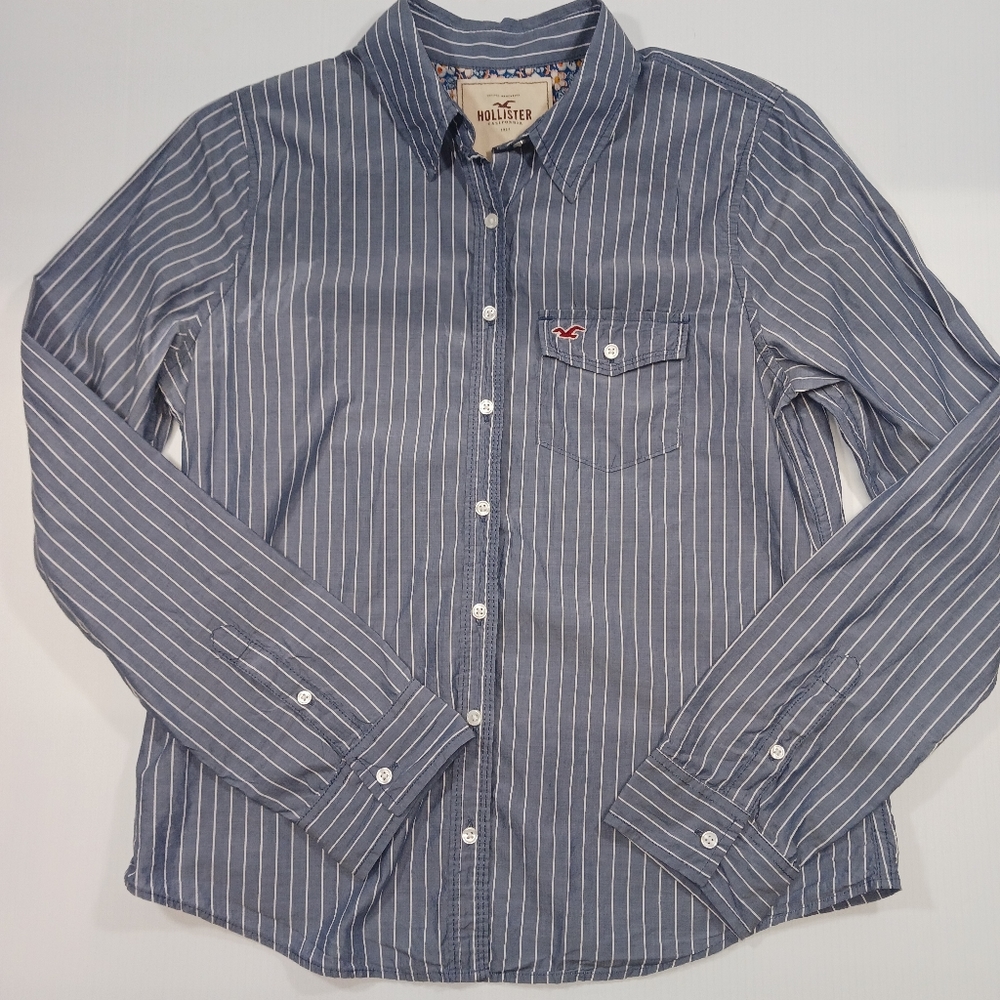 Hollister Long sleeve Women's button down xl